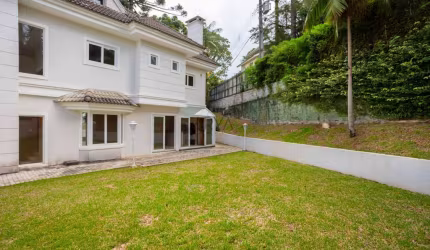 Casa em condomínio fechado com 4 quartos à venda na Rua Eduardo Sprada, 2981, Campo Comprido, Curitiba, 487 m2 por R$ 3.480.000