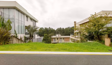 Terreno em condomínio fechado à venda na Avenida Fredolin Wolf, 3121, Santa Felicidade, Curitiba, 452 m2 por R$ 1.150.000