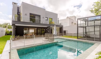 Casa em condomínio fechado com 4 quartos à venda na Rua Ari José Valle, 960, São João, Curitiba, 437 m2 por R$ 6.990.000