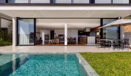 Casa em condomínio fechado com 4 quartos à venda na Avenida Fredolin Wolf, 3121, São João, Curitiba, 566 m2 por R$ 6.500.000