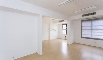 Sala comercial à venda na Avenida da República, 4180, Parolin, Curitiba, 238 m2 por R$ 850.000