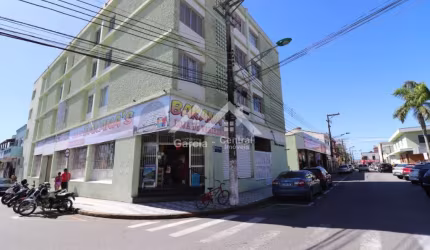 Apartamento a venda localizado no Centro de Peruíbe