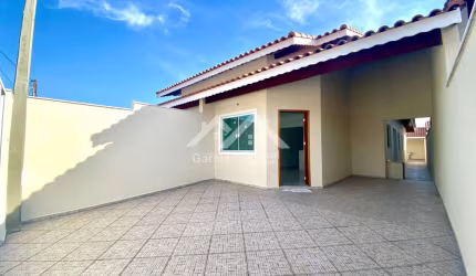Casa nova no bairro Stella Maris em Peruíbe