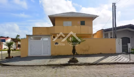 Sobrado em Peruíbe no bairro Oásis