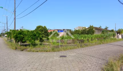 Terreno em Peruíbe no bairro Maria Helena Novaes