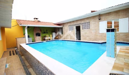 Casa em Peruíbe no bairro Ribamar