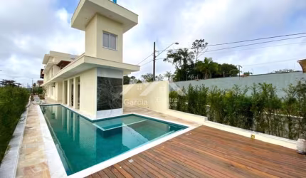 Triplex em Peruíbe.