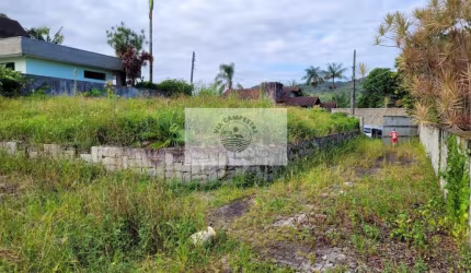 Terreno em rua sem saída no Bom Retiro, com 553,50 m², frente com 18,45 metros.