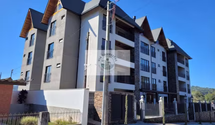 Apartamento em Campo Alegre, no centro, 3 dormitórios, 2 vagas, com amplo Giardino, novo