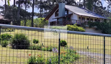 Sítio com 6.400 m³, com uma casa imponente de 4 dormitórios, com linda vista, poucos metros do asfalto