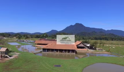 Chácara em Pirabeiraba toda montada para restaurante, casa de festas e eventos, documentação em dia