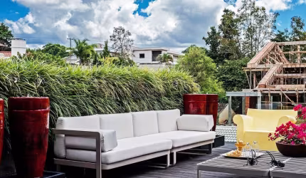 Casa com 3 dormitórios à venda, 452 m  por R  4.390,0000 - Santo Inácio - Curitiba PR