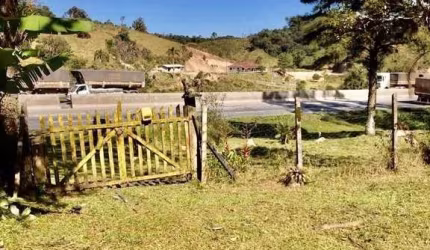Chácara com 1 dormitório à venda,915.67 m , SAO JOSE DOS PINHAIS - PR