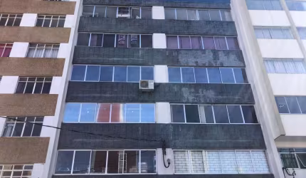 Sala à venda, 22 m  por R  99.900,00 - Centro - Curitiba PR