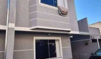 Sobrado com 3 dormitórios à venda, 150 m  por R  645.000,00 - Boqueirão - Curitiba PR