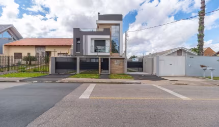 Sobrado com 3 dormitórios à venda, 180 m  por R  1.000.000,00 - Guaíra - Curitiba PR