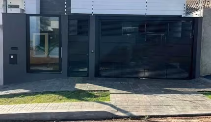 Casa com 3 dormitórios à venda, 136 m² por R$ 645.000,00 - Jardim Pilar - Maringá/PR