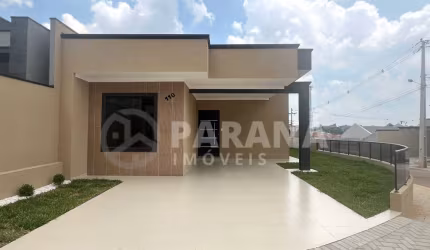 CASA EM DONDOMINIO, MODERNA E COM AMPLO ESPAÇO!!