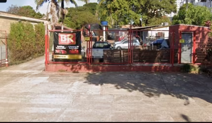 TERRENO NO CENTRO DE ROLANDIA 700M²