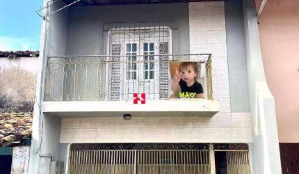 CASA EM MOSQUEIRO