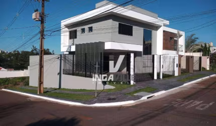 Sobrado de ótimo acabamento e muito bem localizado!