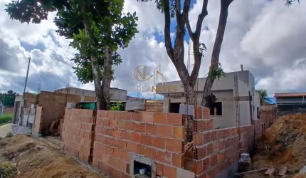 VENDO CASA - 02 Dorm. (01 Suite)