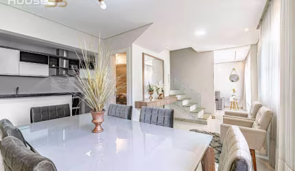 Sobrado à venda, 189 m² por R$ 1.280.000,00 - Água Verde - Curitiba/PR