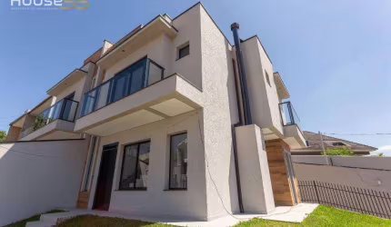 Sobrado com 3 dormitórios à venda, 104 m² por R$ 735.000,00 - Atuba - Curitiba/PR