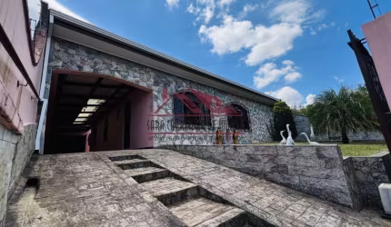 Sara Corretora de Imóveis - Casa a Venda no Bairro Alto Curitiba(PR)