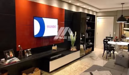 Apartamento mobiliado e decorado próximo a lagoa