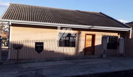 Vende-se sobrado no bairro Ronda