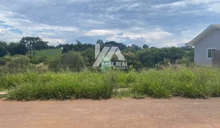 Terreno de 300m² com excelente localização em Laranjeiras do Sul