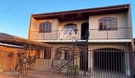 Excelente sobrado na Vila Bela