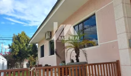 LINDA CASA NO BAIRRO DOS ESTADOS