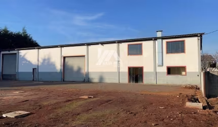 Barracão com apartamento e sobra de terreno próximo  BR