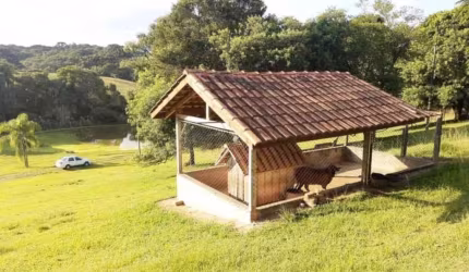 Chácara para Venda em Campo Largo, Sitio Santa Ana, 2 dormitórios, 1 banheiro, 10 vagas