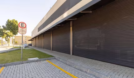 Comercial para Locação em Curitiba, Sítio Cercado