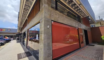 Comercial para Locação em Curitiba, Uberaba