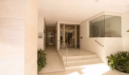 Apartamento para Venda em Balneário Camboriú, Pontal Norte, 3 dormitórios, 3 suítes, 5 banheiros, 3 vagas