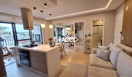 Apartamento Mobiliado e Decorado com 2 Quartos, 1 Vaga no Alto da XV