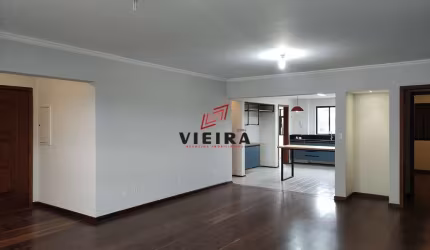 Apartamento com exelente metragem 150m².