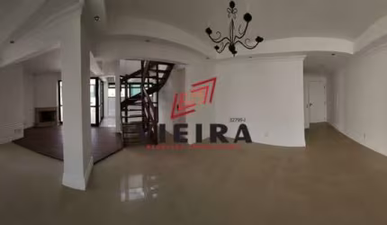 Cobertura dúplex assobradada ótimo negócio!