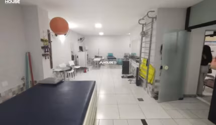 Ponto comercial à venda na Rua José Barcellos de Mattos, 1, Centro, Guarapari por R$ 590.000