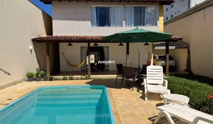 Casa com 3 quartos à venda na San Ramon, 85, Enseada Azul, Guarapari por R$ 1.600.000