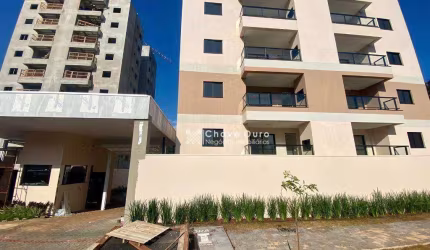 Apartamento com 2 dormitórios à venda, 61 m² por R$ 420.000,00 - Pioneiros Catarinenses - Cascavel/PR