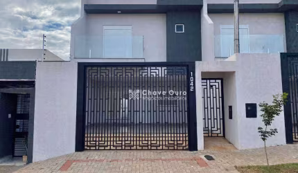 Sobrado com 3 dormitórios à venda, 146 m² por R$ 890.000,00 - Tropical III - Cascavel/PR