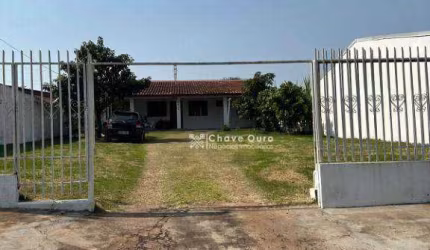 Terreno com benfeitoria no Country