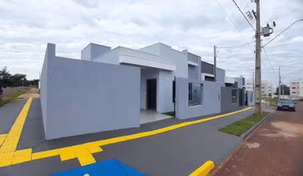 Casa com 3 dormitórios à venda, 90 m² por R$ 530.000,00 - Jardim Concórdia - Toledo/PR