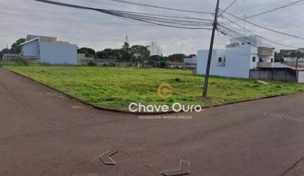Terreno à venda, 728 m² por R$ 680.000,00 - Vila Becker - Toledo/PR