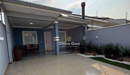Casa térrea completa: spa, churrasqueira, edícula e móveis planejados em rua tranquila. Bairro  CANADÁ